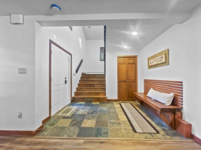 208 Tenderfoot 5Br 5Ba home